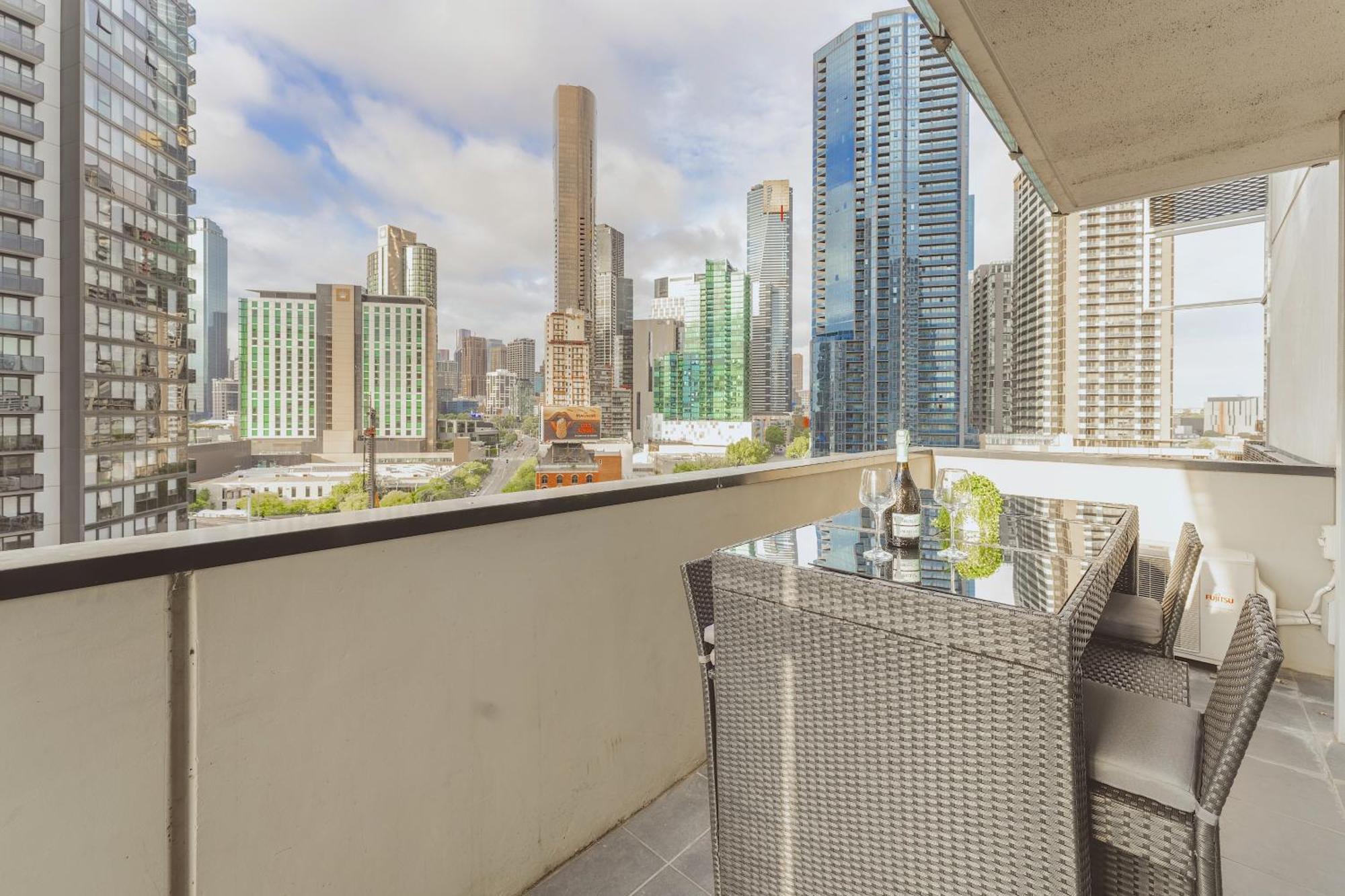 Mega Style Apartments Mainpoint Melbourne Room photo